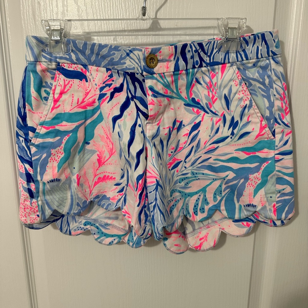 You like Lilly, are you a size 4 do t think about it.